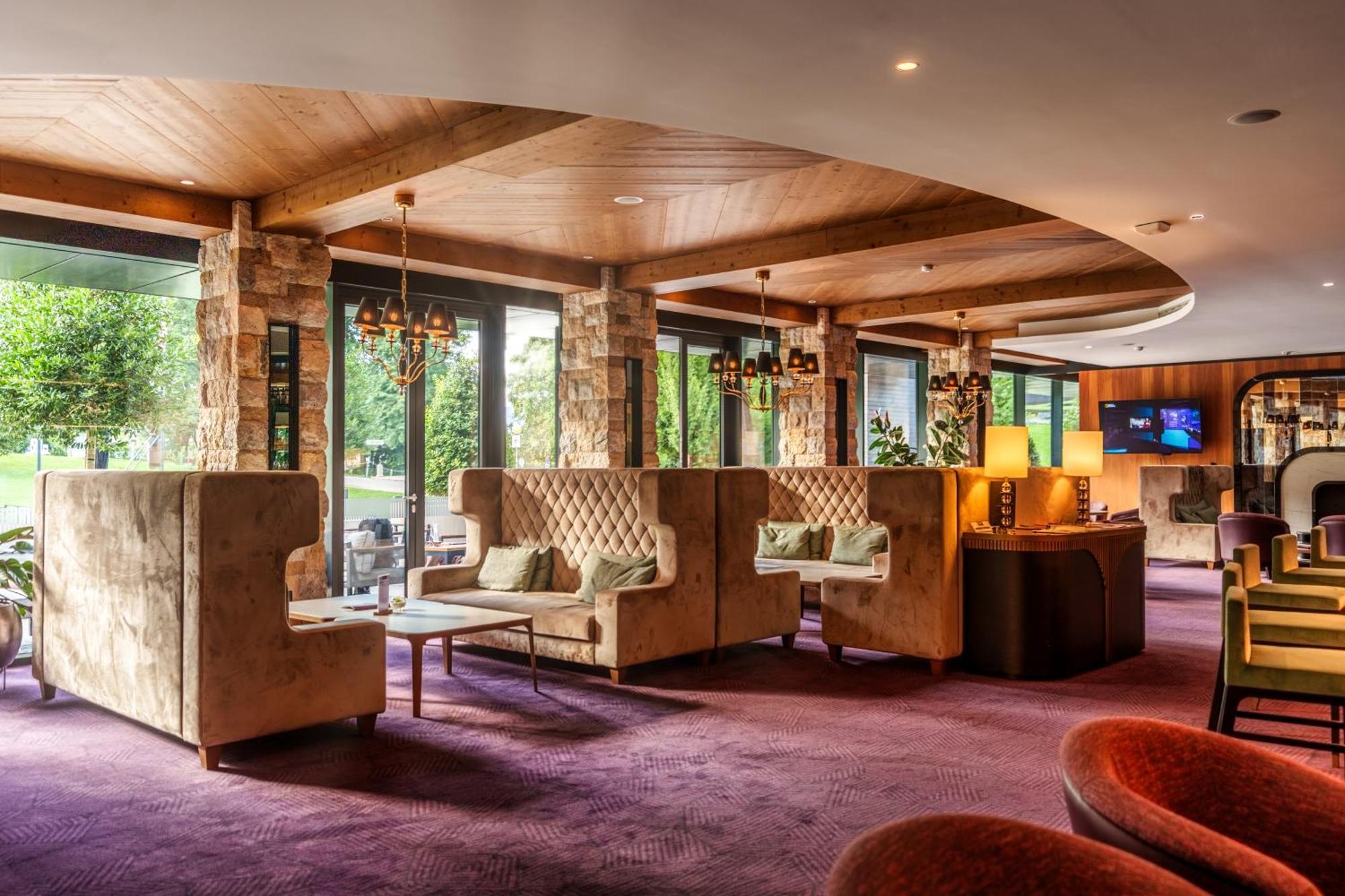 מריבור Habakuk Wellness & Event Hotel מראה חיצוני תמונה