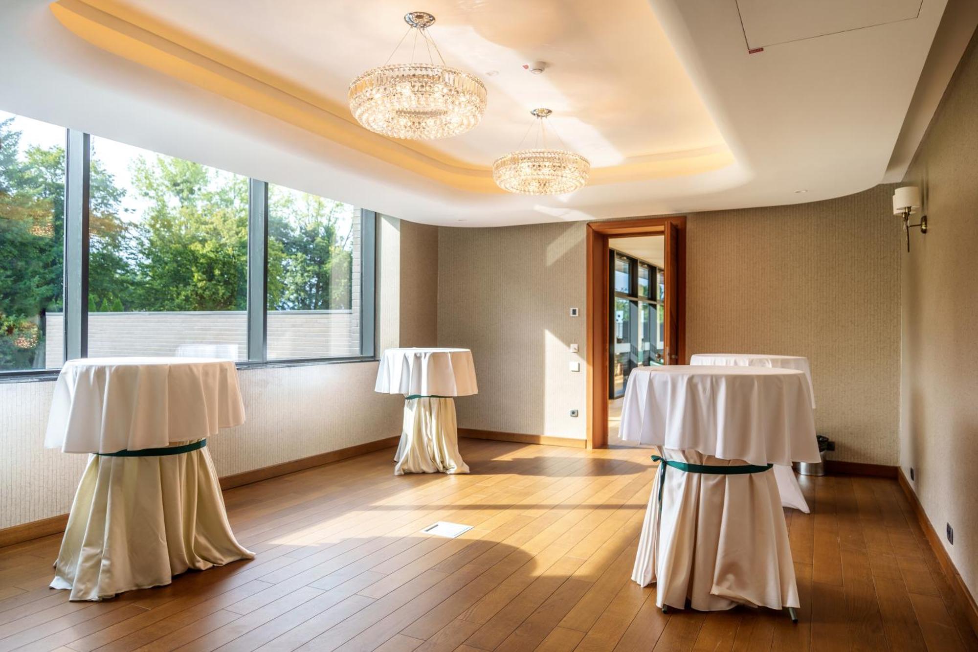 מריבור Habakuk Wellness & Event Hotel מראה חיצוני תמונה